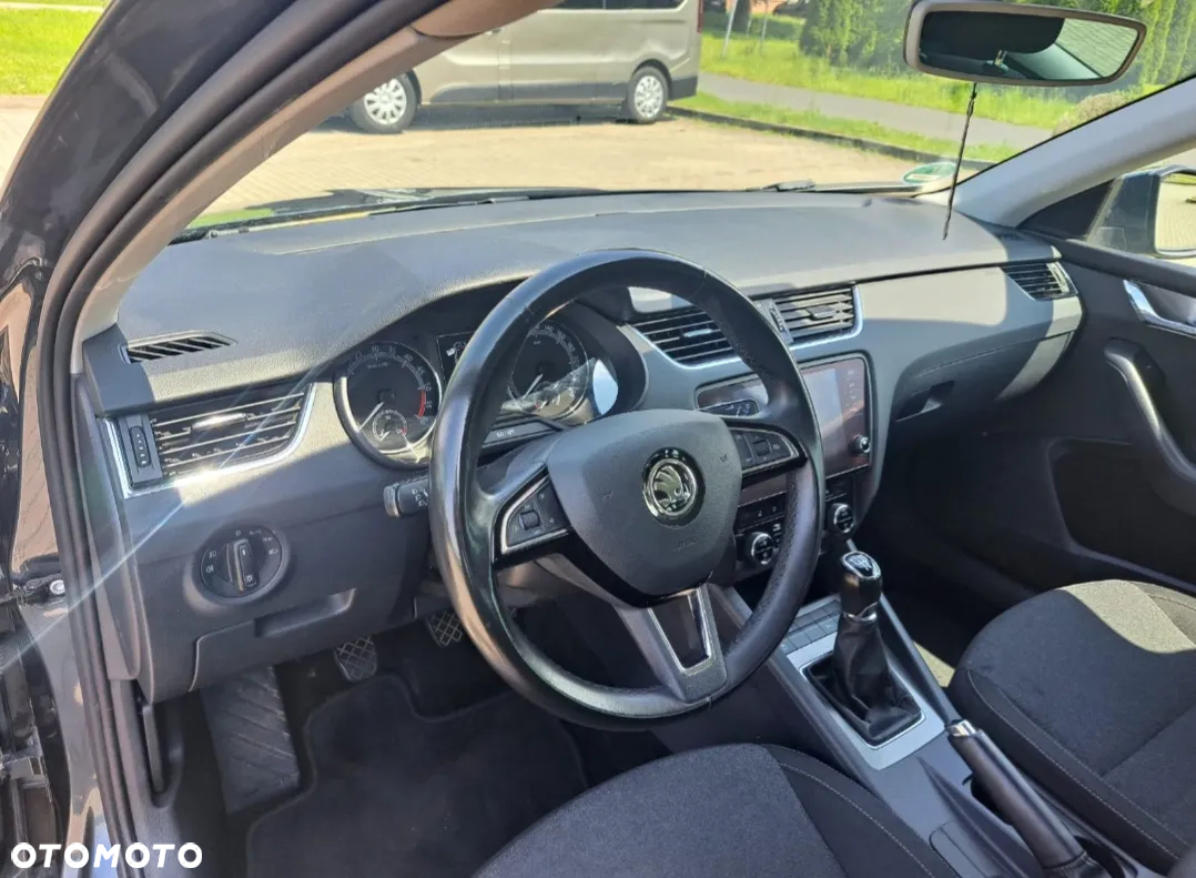 Skoda Octavia 1.6 TDI Business - 14