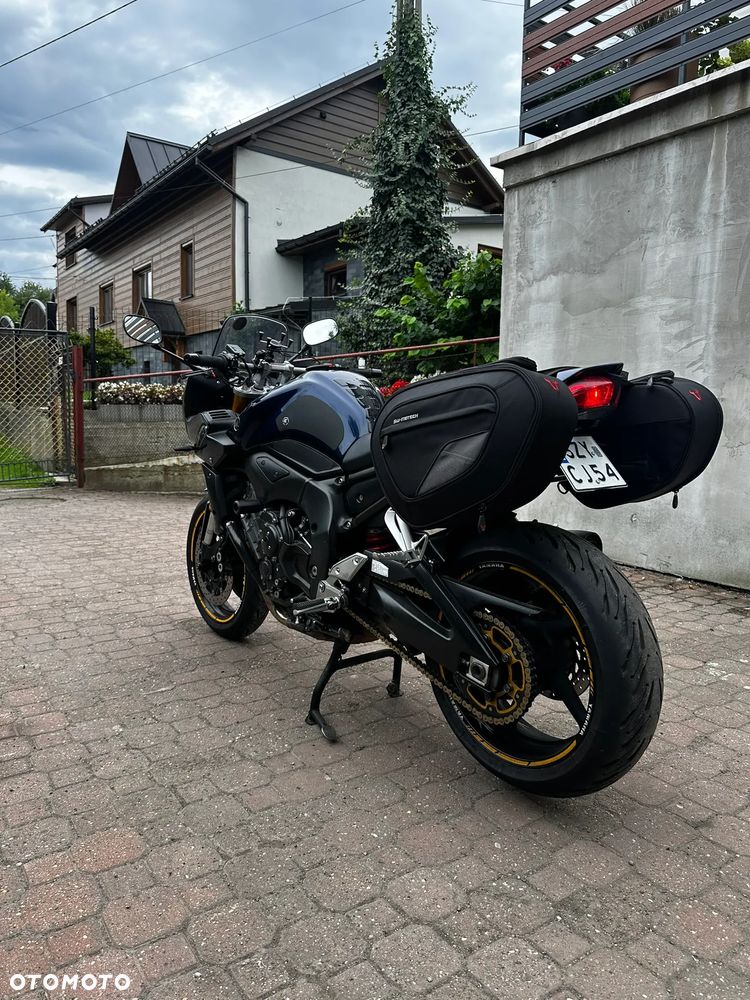 Yamaha FZ - 4