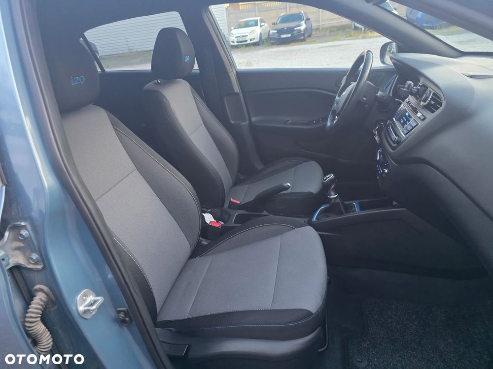 Hyundai i20 blue 1.0 T-GDI Passion - 13