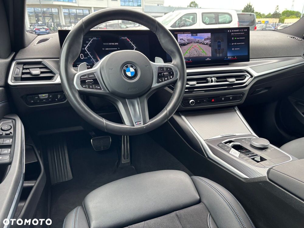 BMW Seria 3 318i M Sport - 14