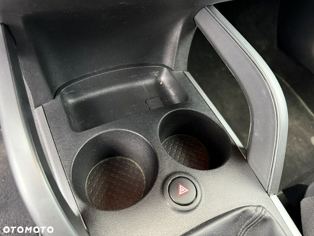 Seat Altea 1.6 TDI DPF CR Ecomotive Reference Copa - 27