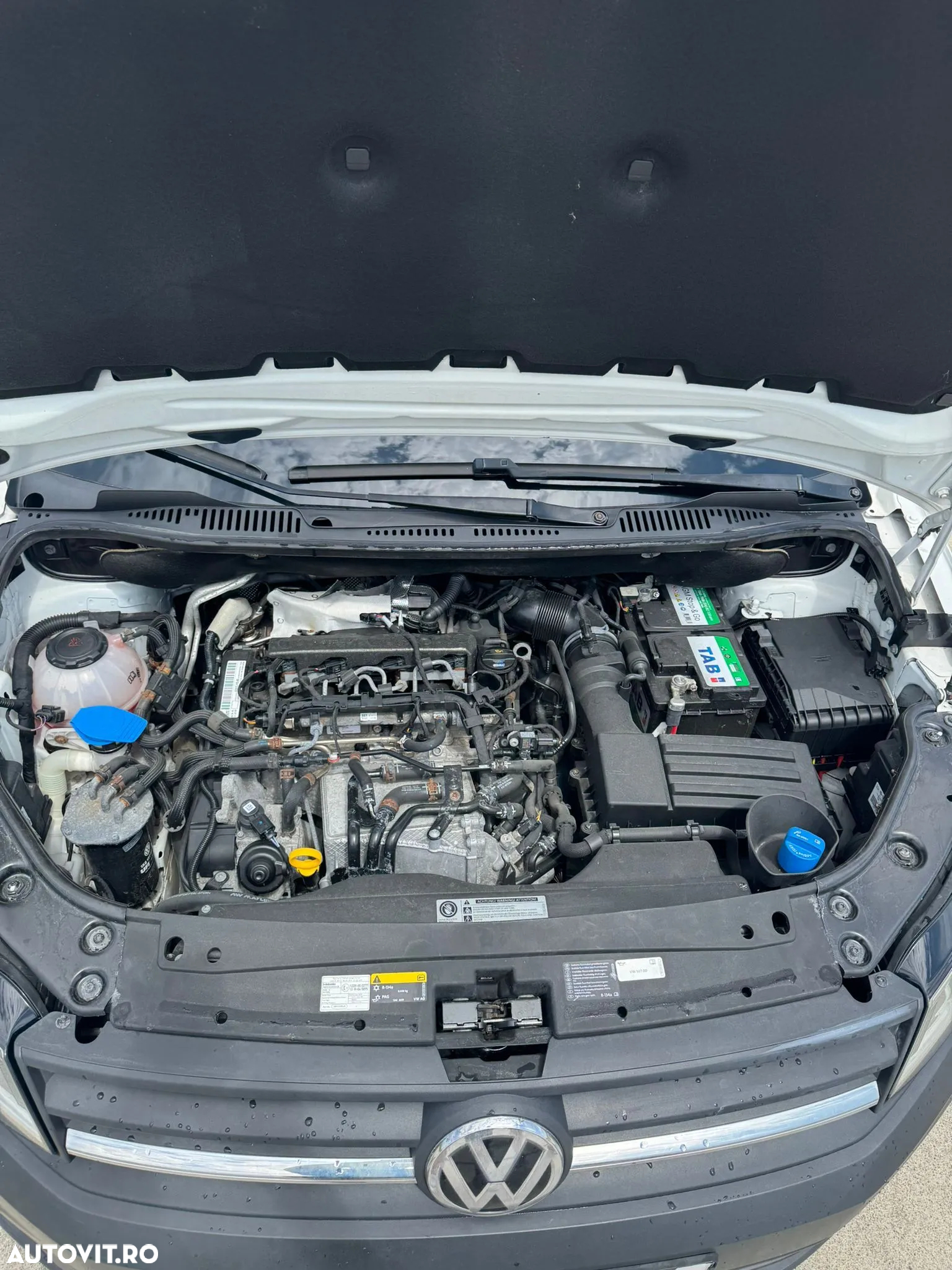 Volkswagen Caddy 2.0 TDI DSG - 10