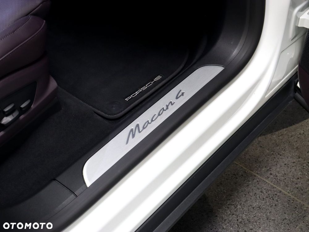 Porsche Macan 4 100kWh - 32