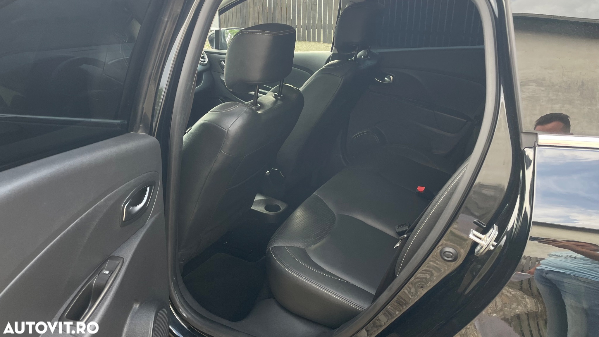 Renault Clio (Energy) dCi 90 Start & Stop INTENS - 10