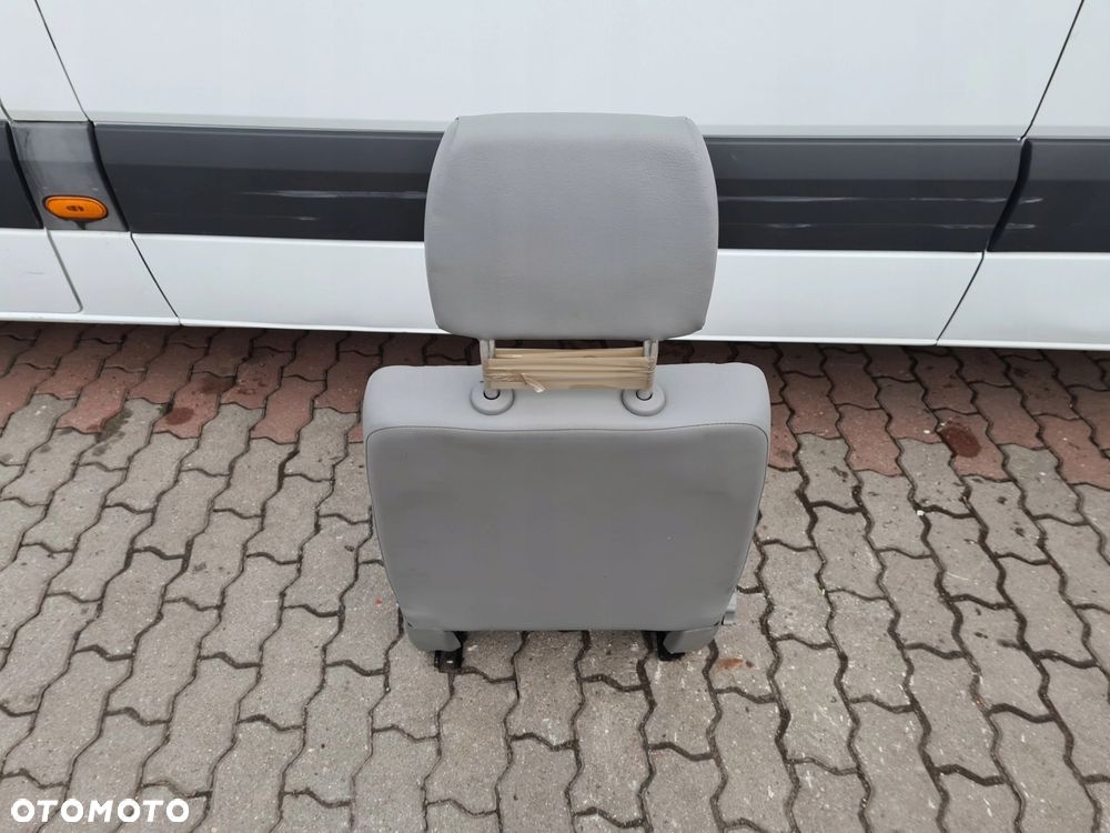 VW T5 T5 LIFT fotel pasażera przód INKA - 2
