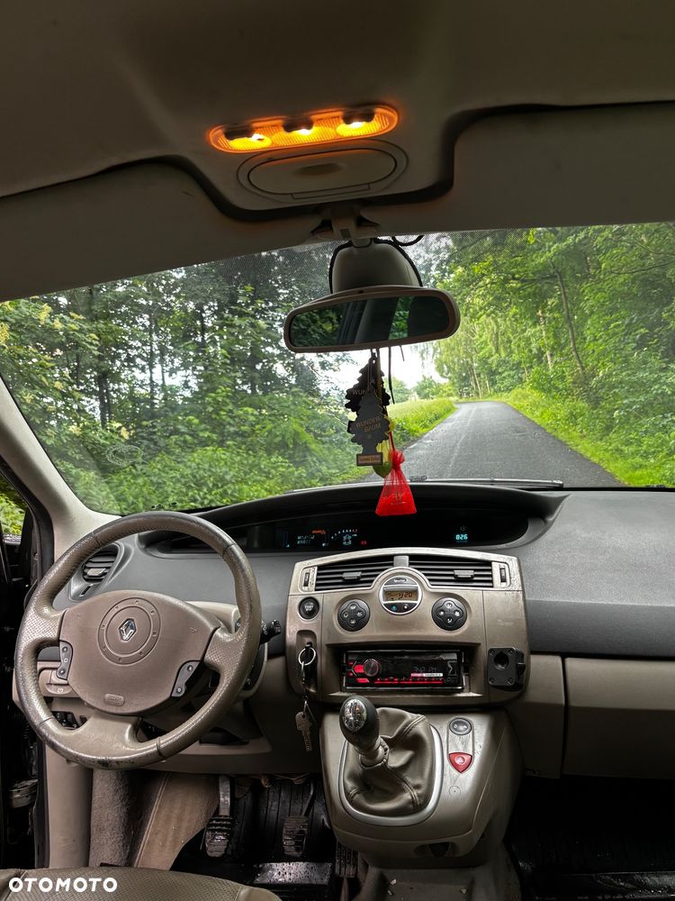 Renault Scenic 1.9 dCi Exception - 7