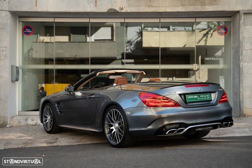 Mercedes-Benz SL 63 AMG - 29