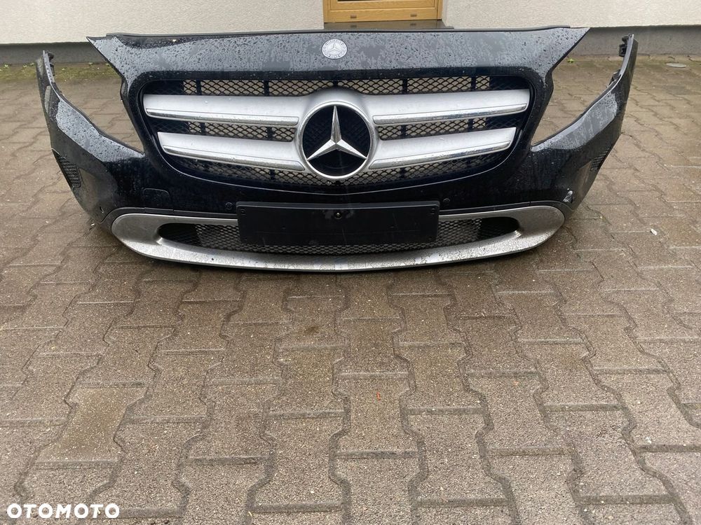 MERCEDES gla 156 kompletny zderzak plyta pod zderzak 191 - 1