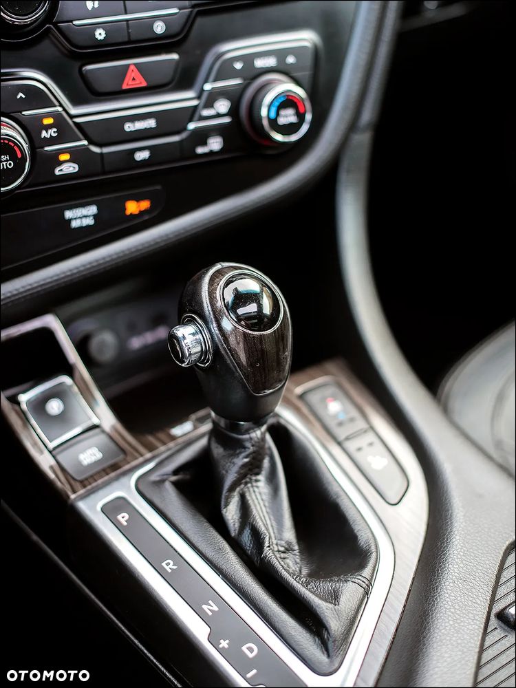 Kia Optima - 25