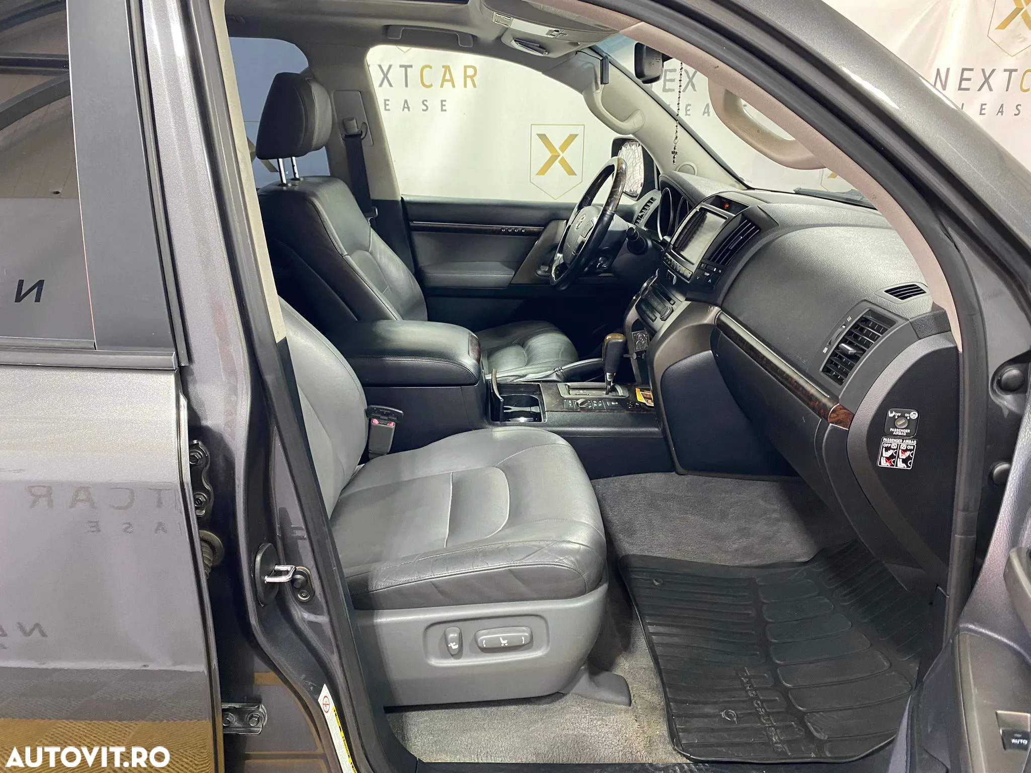 Toyota Land Cruiser V8 4.5 Aut Executive - 14
