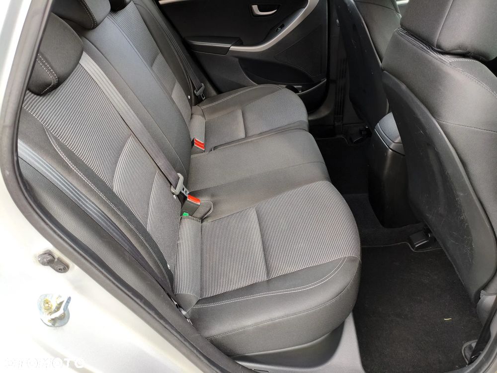 Hyundai i30 - 16