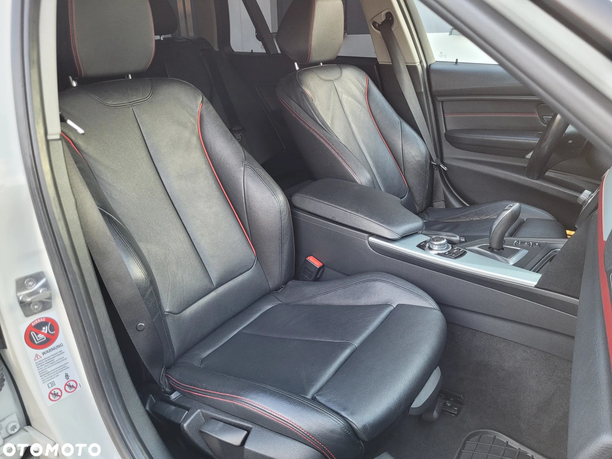 BMW Seria 3 320d Touring Sport-Aut Sport Line - 13