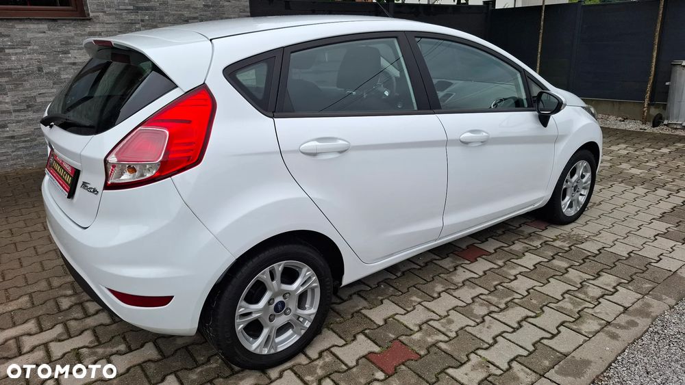 Ford Fiesta 1.6 TDCi SYNC Edition - 8