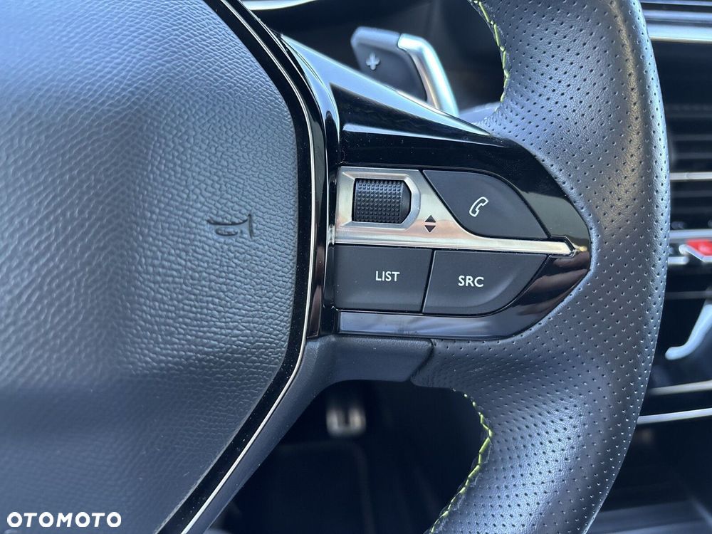 Peugeot 208 - 14