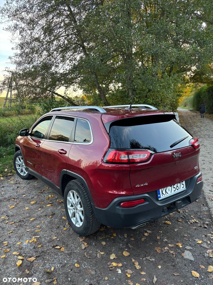 Jeep Cherokee - 5