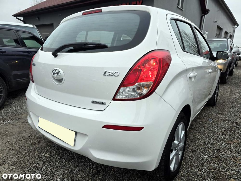 Hyundai i20 1.1 CRDi Comfort - 34