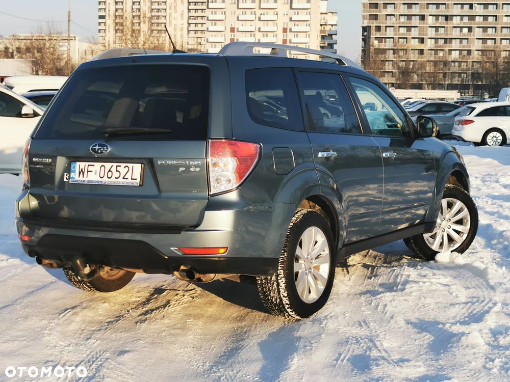 Subaru Forester 2.5 X Limited - 4