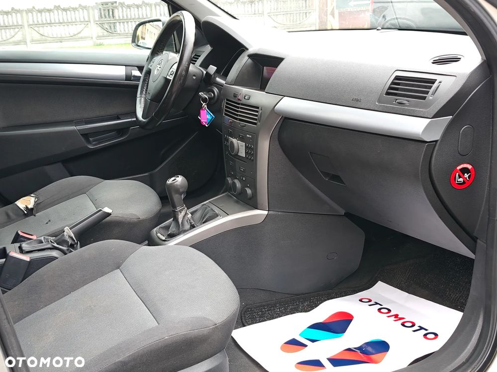 Opel Astra 1.7 CDTI Cosmo - 18