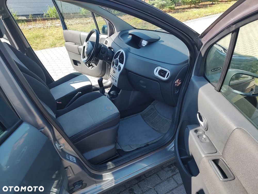 Renault Modus - 15
