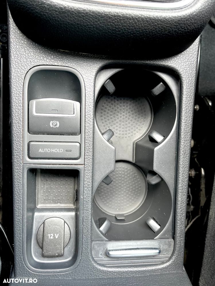 Volkswagen Sharan 2.0 TDI DPF BlueMotion Comfortline - 18