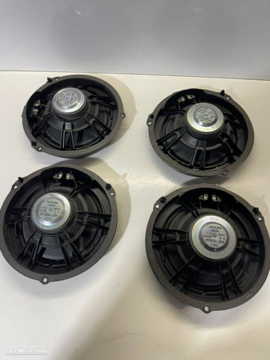 Par Colunas Altifalante Som Originais Ford Fiesta mk6 2016 - 2
