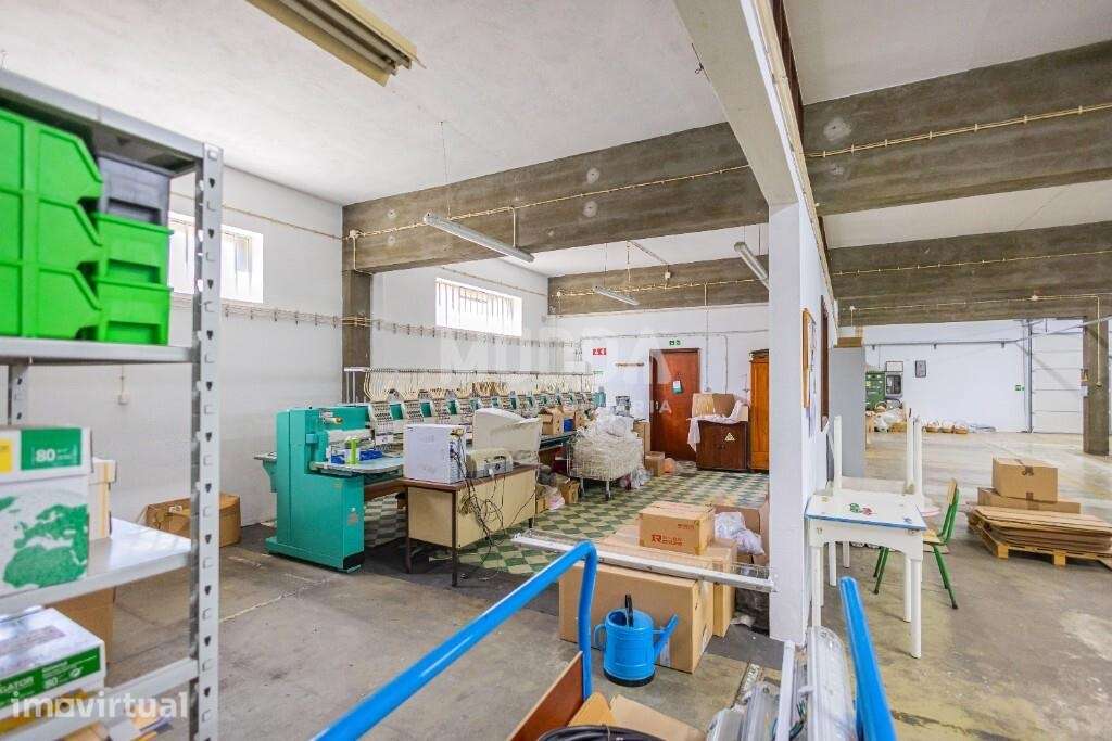 Armazém Industrial de Excelência para Venda – Zona Industrial de Corte - Grande imagem: 3/43