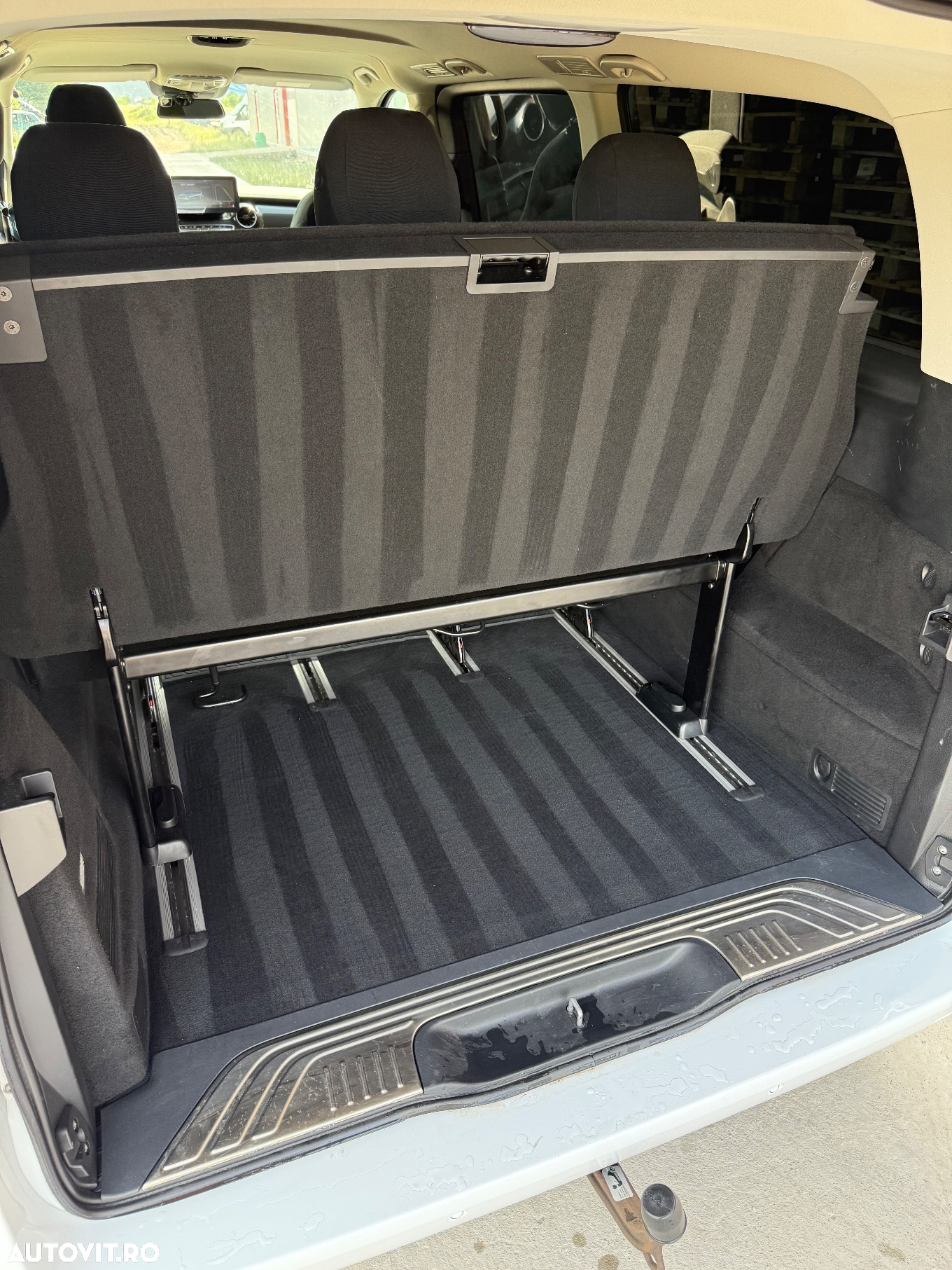 Mercedes-Benz V 250 d Combi Extra-lung 190 CP AWD 9AT - 7