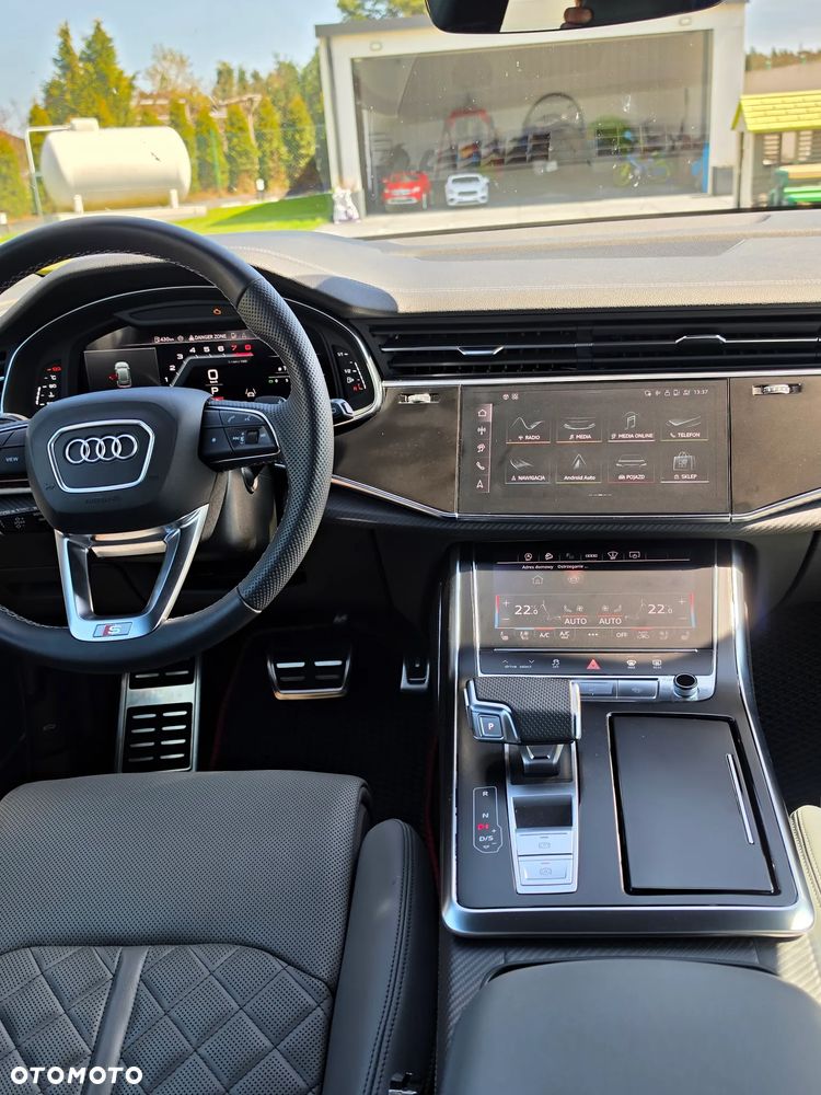 Audi SQ8 - 9
