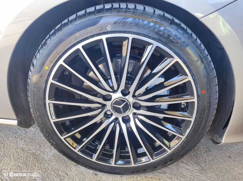 Mercedes-Benz CLA 180 d Shooting Brake 7G-DCT - 14
