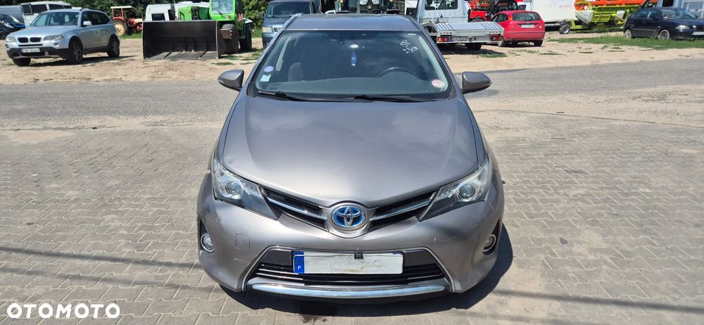 Toyota Auris Hybrid 135 Comfort - 2