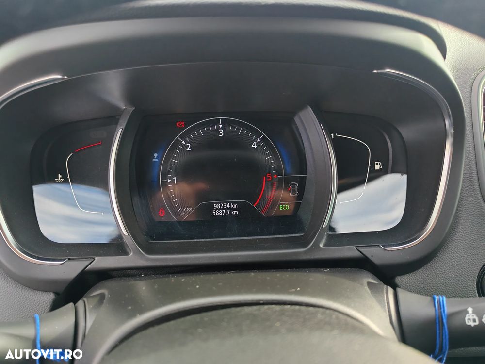 Renault Scenic BLUE dCi 120 BUSINESS EDITION - 10