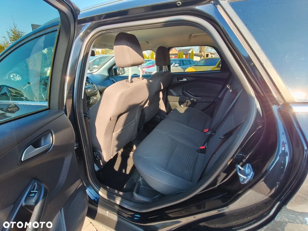 Ford Focus 1.0 EcoBoost STart-Stopp-System TITANIUM - 36