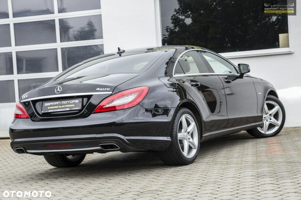 Mercedes-Benz CLS - 10