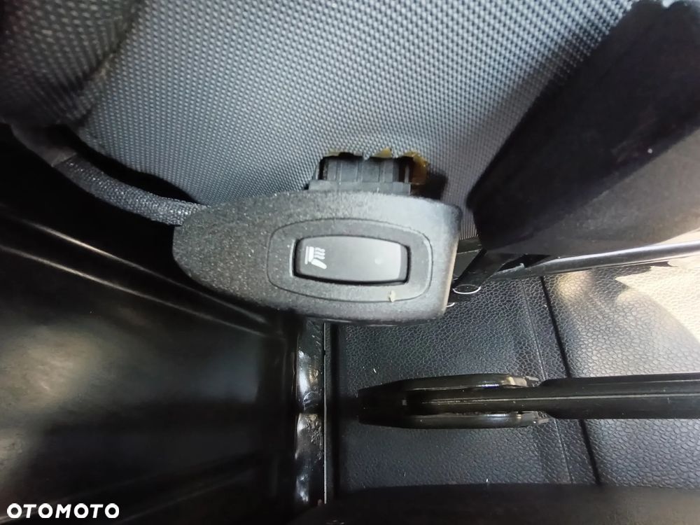 Nissan Nv400 L2H2 2.3 diesel, manual 145kM JAK MASTER, MOVANO 2016rok EURO 6!, WEBASTO, CZUJNIKI PARKOWANIA, STAN BARDZO DOBRY! - 29
