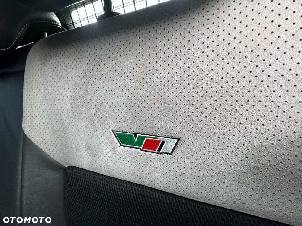 Skoda Octavia 2.0 TDI DPF RS - 26