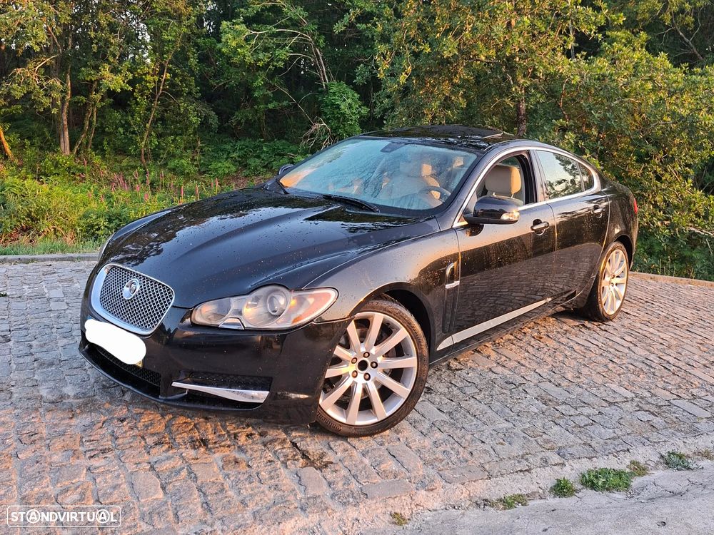 Jaguar XF 2.7 D V6 Premium Luxury - 7