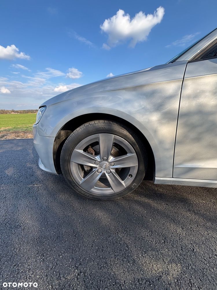 Audi A3 Sportback 1.4 TFSI Ambiente - 10