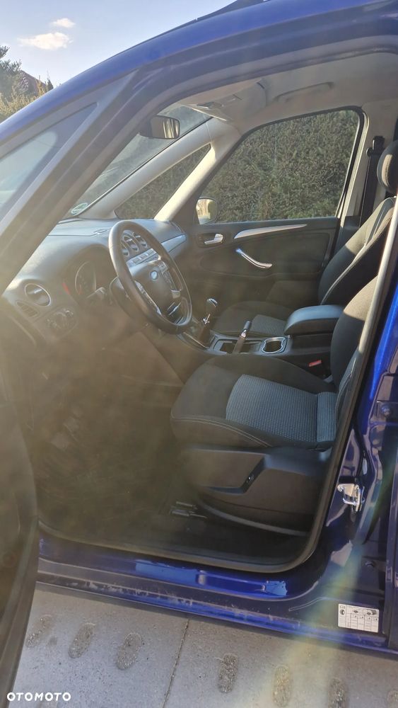 Ford Galaxy 2.0 TDCi Trend - 16