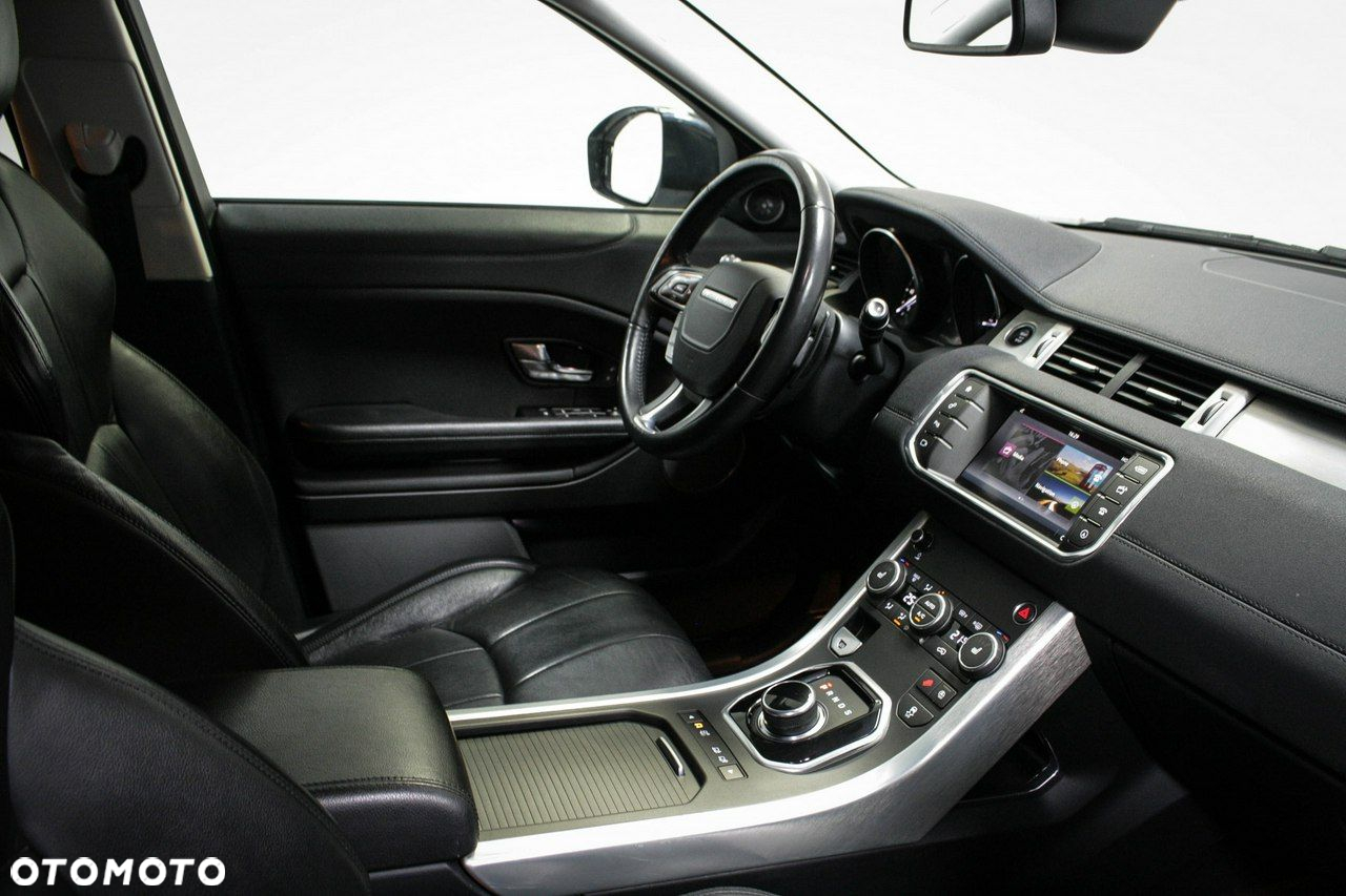 Land Rover Range Rover Evoque - 12