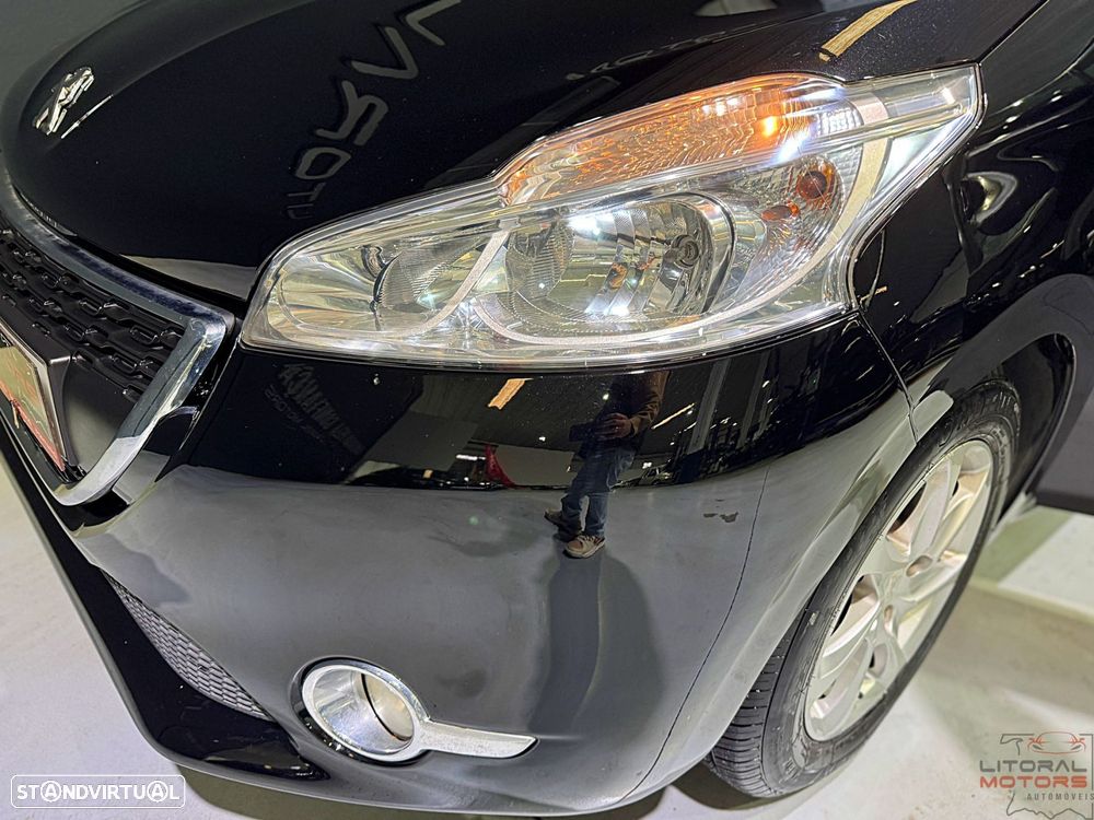 Peugeot 208 1.4 HDi SE Style - 5