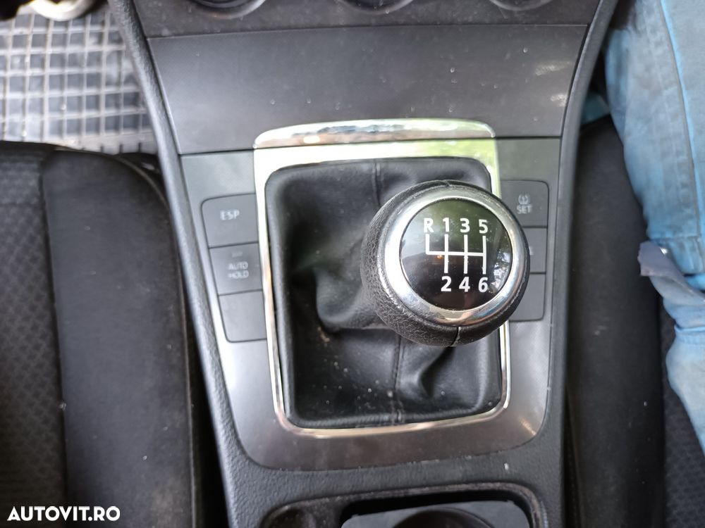Dezmembrari  VW PASSAT B6  2005  > 2010 2.0 TDI Motorina - 33