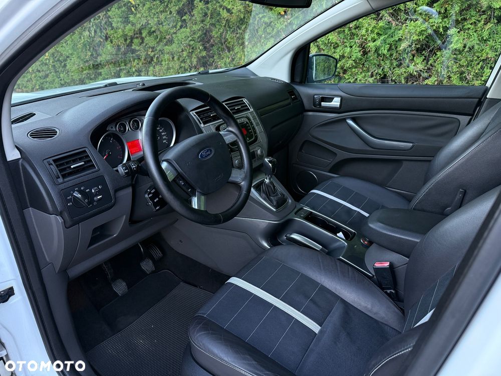 Ford Kuga 2.0 TDCi 4x4 White Magic - 9