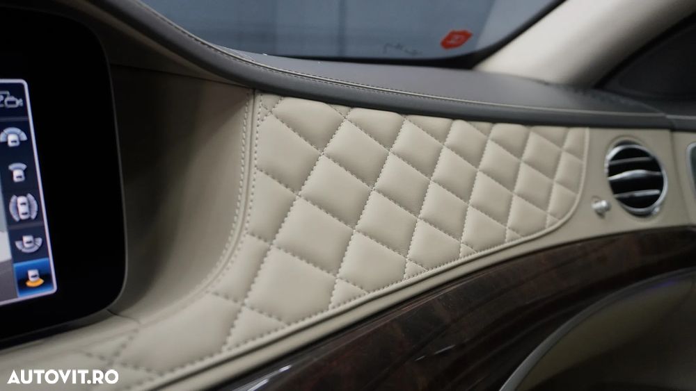 Mercedes-Benz S 560 4MATIC Long Aut. - 31