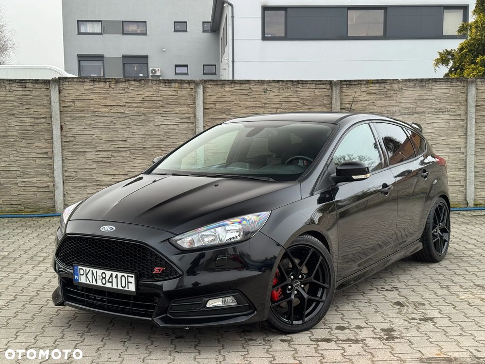 Ford Focus ST - 5