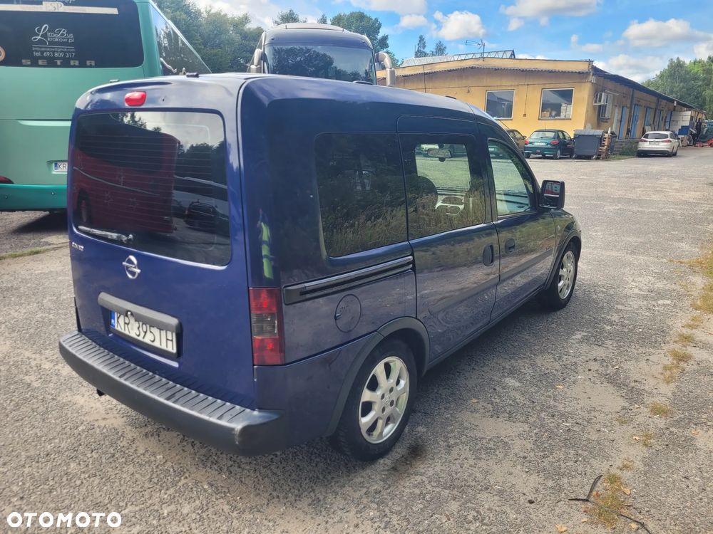 Opel Combo Tour 1.3 CDTI Cosmo - 3