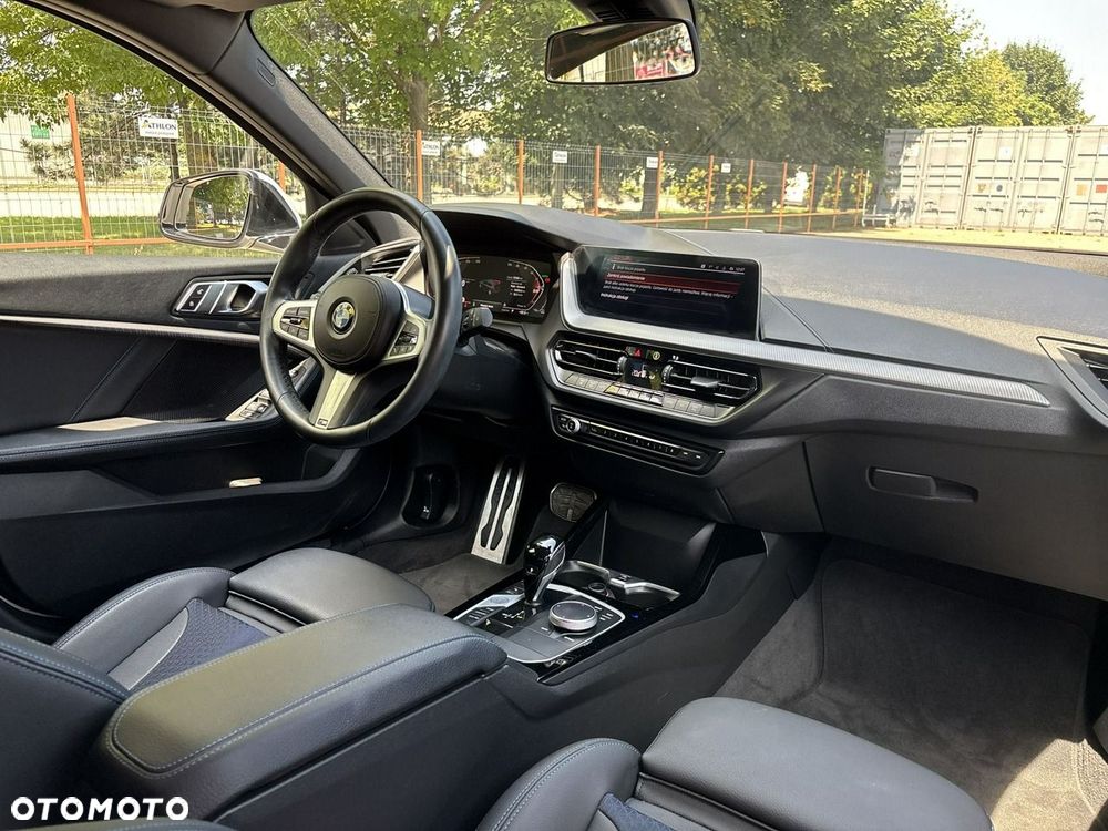 BMW Seria 1 118i M Sport - 14