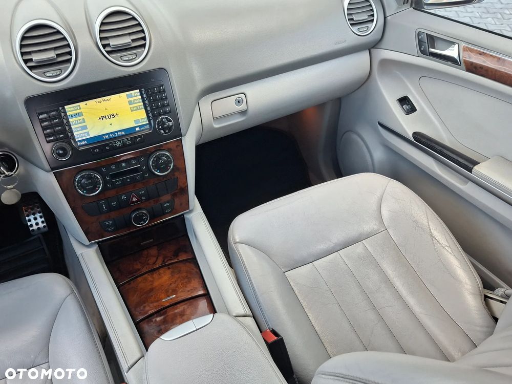 Mercedes-Benz ML 320 CDI 4Matic 7G-TRONIC - 24