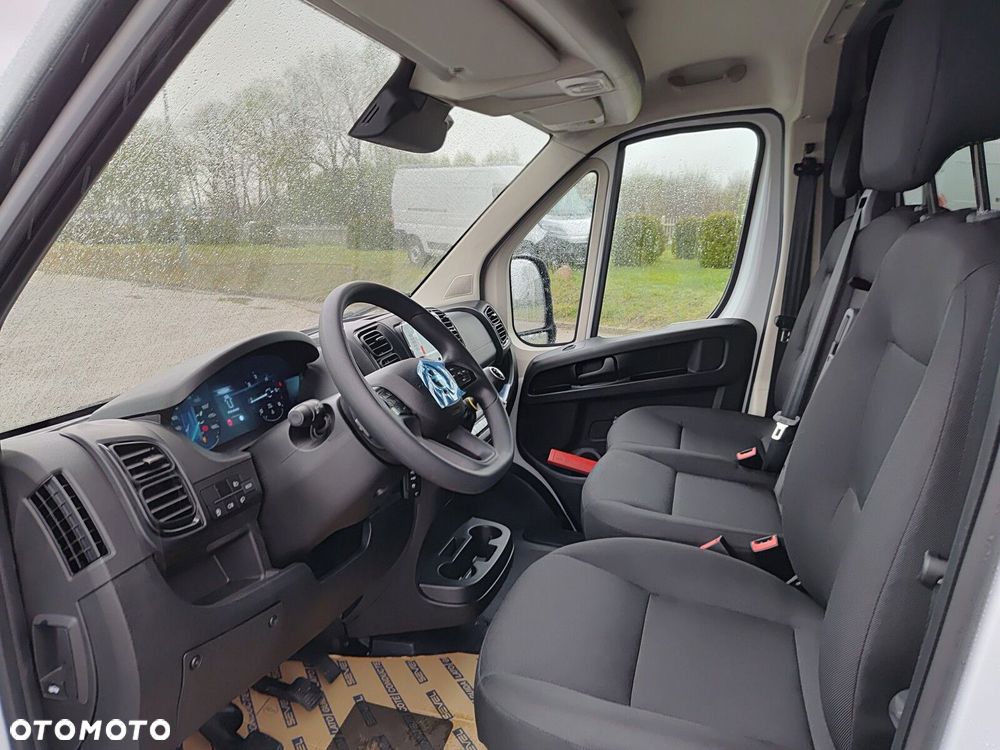 Opel movano Movano 7 osobowy - 16