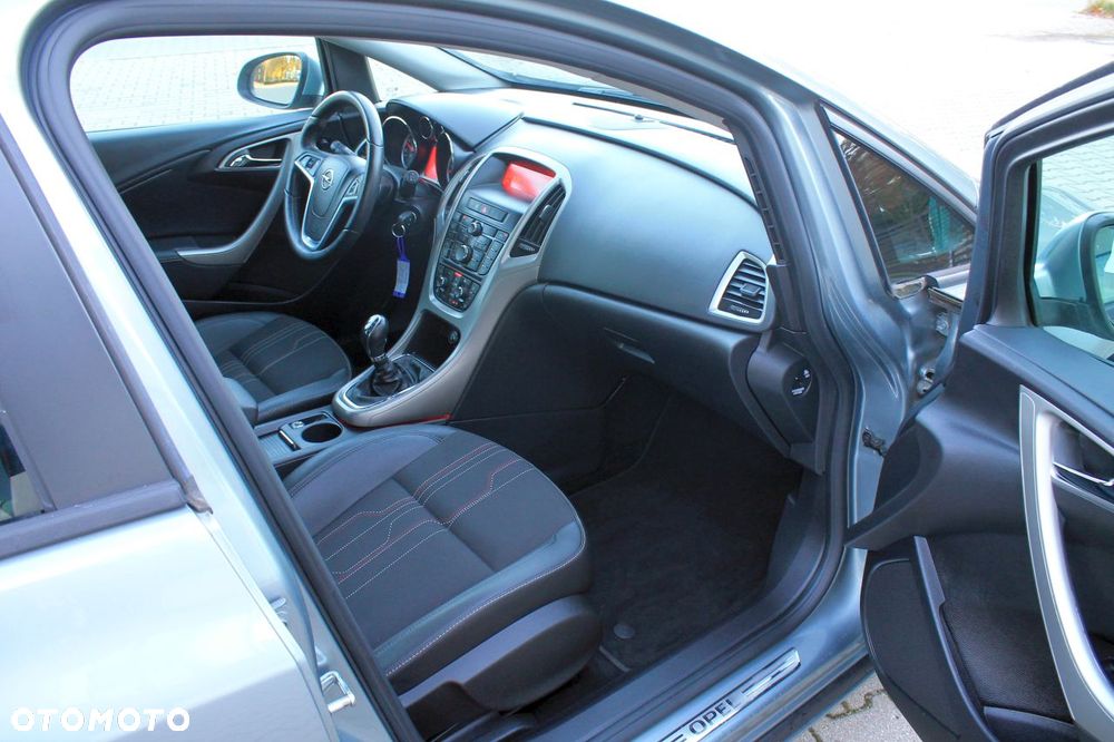 Opel Astra - 28