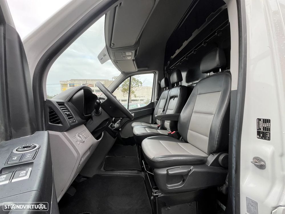 Hyundai H350 2.5 CRDi LWB Access 7L - 16